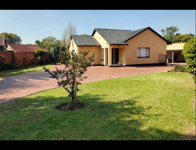 6 BEDROOM HOUSE FOR SALE IN BRACKENDOWNS